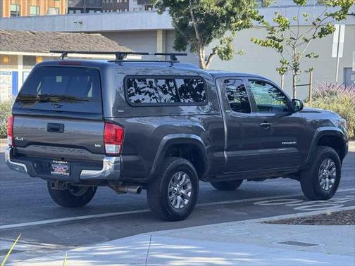 2016 Toyota Tacoma SR5