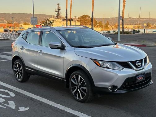 2017 Nissan Rogue Sport SL
