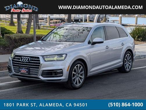 Florett Silver Metallic 2018 Audi Q7 3.0T Prestige