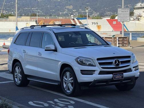Diamond White Metallic 2016 Mercedes-Benz GL-Class 4MATIC