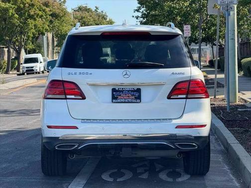 2016 Mercedes-Benz GLE-Class GLE 300d 4MATIC