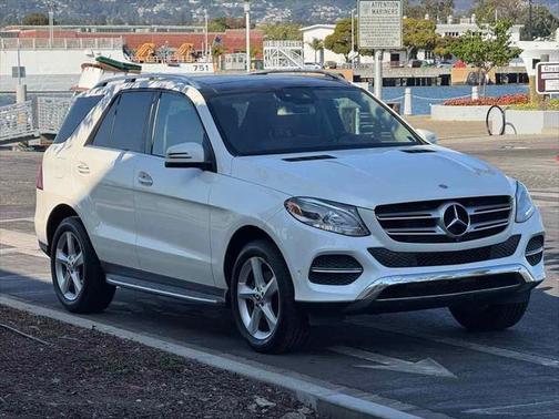 2016 Mercedes-Benz GLE-Class GLE 300d 4MATIC