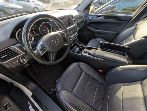 designo Diamond White Metallic 2015 Mercedes-Benz M-Class 4MATIC