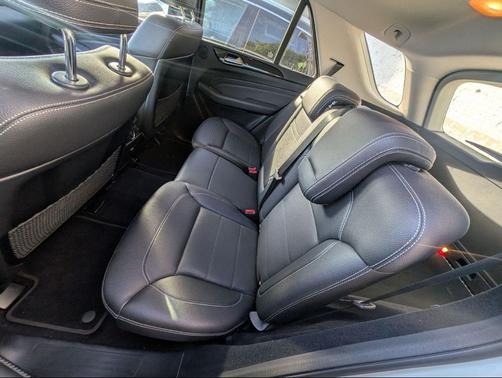 designo Diamond White Metallic 2015 Mercedes-Benz M-Class 4MATIC