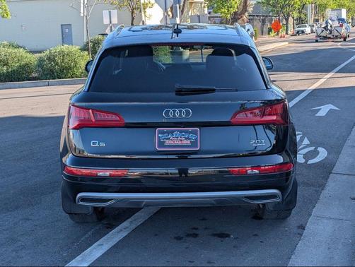 Brilliant Black 2018 Audi Q5 2.0T Tech Premium