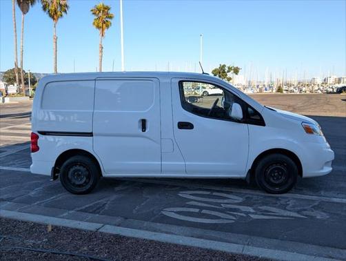 2018 Nissan NV200 SV