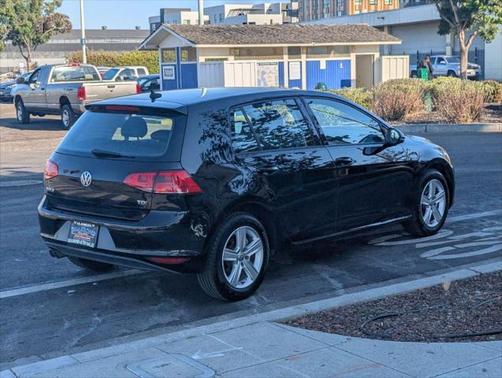 2015 Volkswagen Golf DSG TDI S