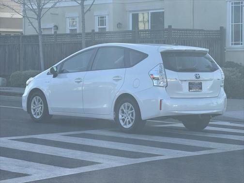 2012 Toyota Prius v Three