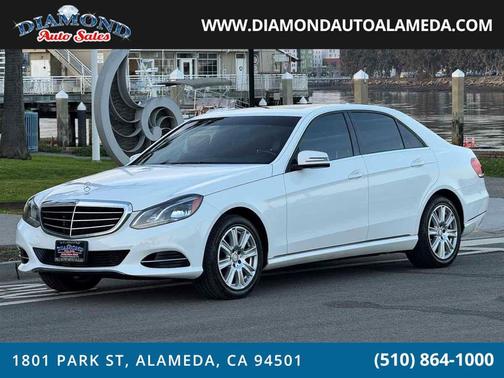 2014 Mercedes-Benz E-Class BlueTEC Luxury Sedan
