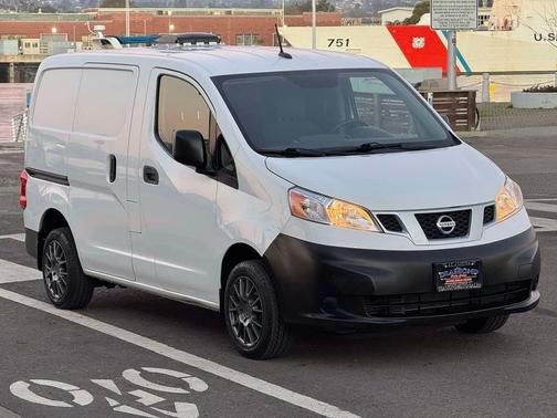 2015 Nissan NV200 SV