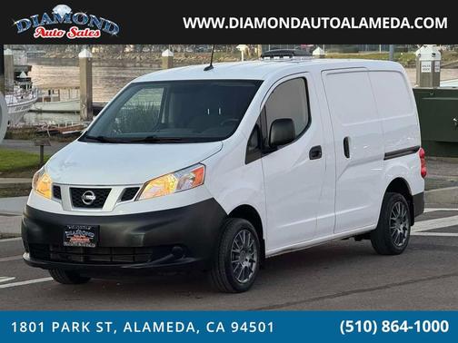 2015 Nissan NV200 SV