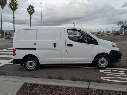 2015 Nissan NV200 SV