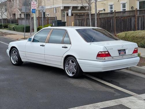 1999 Mercedes-Benz S-Class Sedan