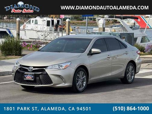 2015 Toyota Camry SE