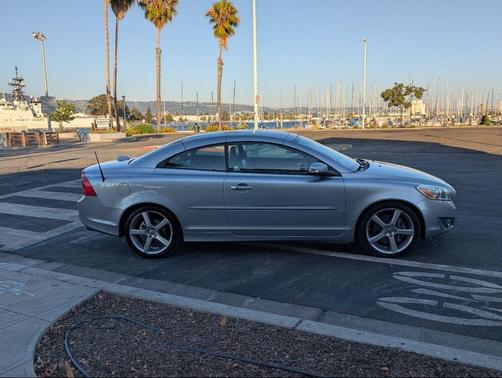 2013 Volvo C70 T5