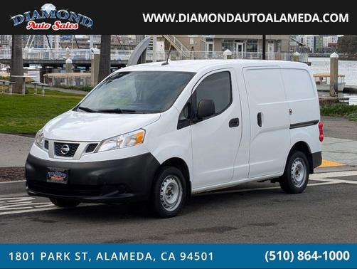 Fresh Powder 2015 Nissan NV200 SV