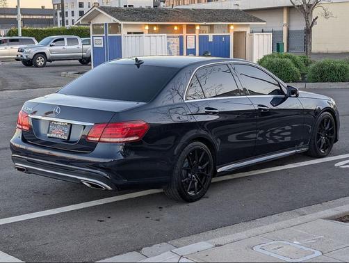 Lunar Blue Metallic 2014 Mercedes-Benz E-Class Sport Sedan