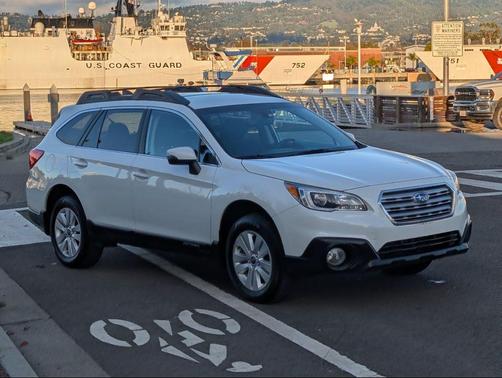 2017 Subaru Outback 2.5i Premium