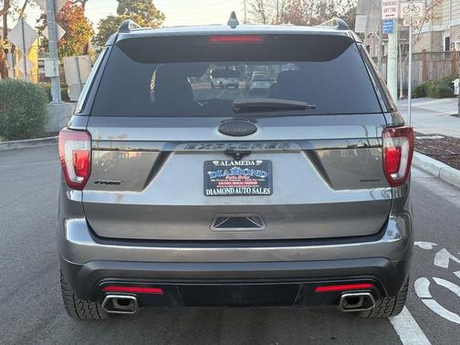 2017 Ford Explorer sport