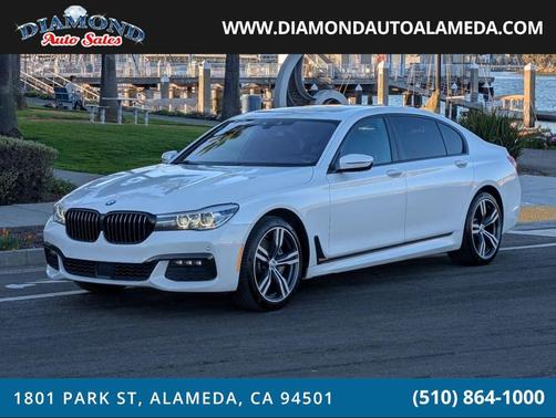 2019 BMW 740 740i