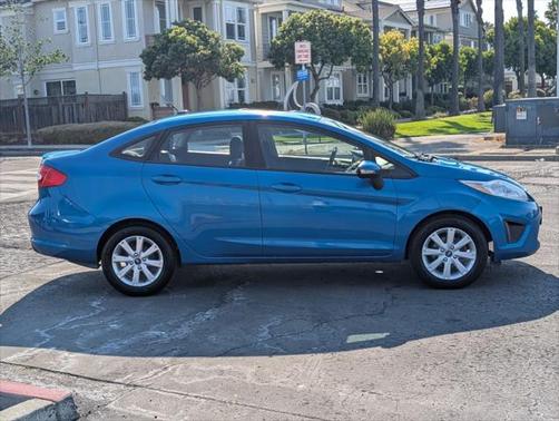 2013 Ford Fiesta SE