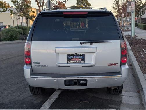 2012 GMC Yukon Denali