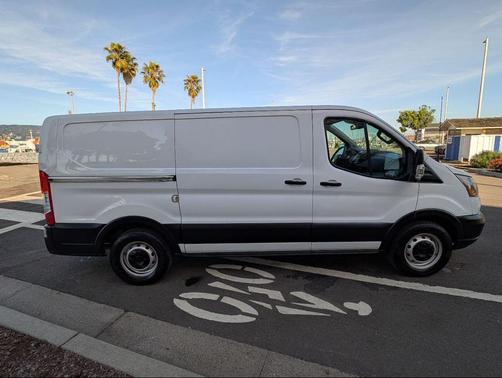 Oxford White 2019 Ford Transit-150 Base