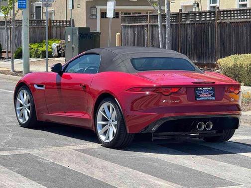 2014 Jaguar F-TYPE S
