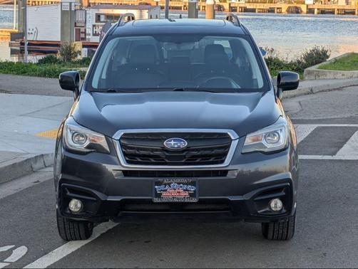 2018 Subaru Forester 2.5i Premium Black Edition