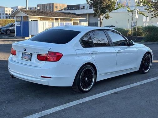 2013 BMW 328 328i