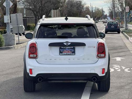 2018 MINI Countryman Cooper S