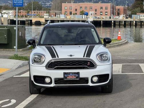 2018 MINI Countryman Cooper S