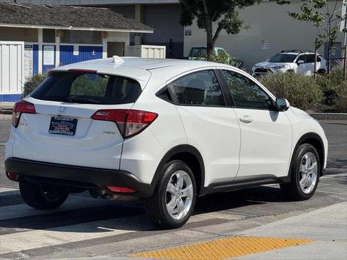 2016 Honda HR-V LX