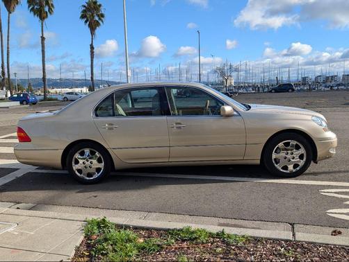 2003 Lexus LS 430 Base