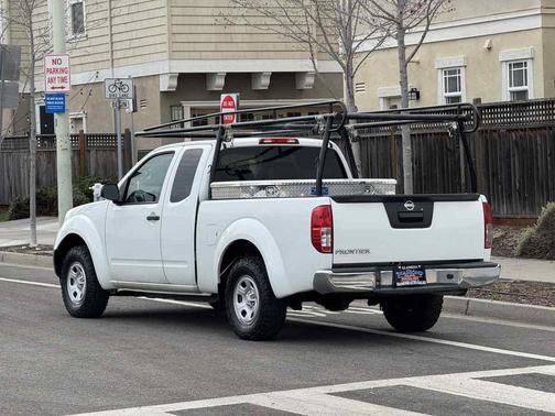 2016 Nissan Frontier S