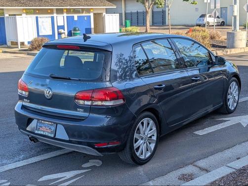 2011 Volkswagen Golf TDI