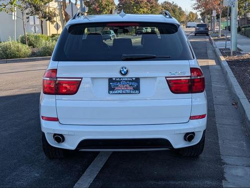 Alpine White 2012 BMW X5 xDrive35d