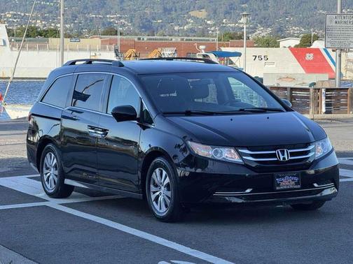 2016 Honda Odyssey SE