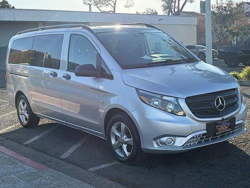 Brilliant Silver Metallic 2016 Mercedes-Benz Metris Base