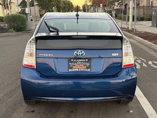 2011 Toyota Prius II