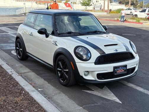 2011 MINI Cooper S Base