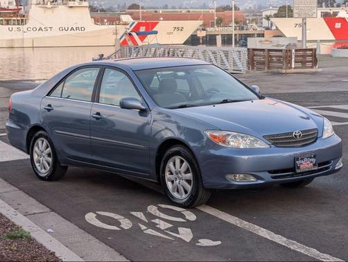 Blue 2003 Toyota Camry XLE
