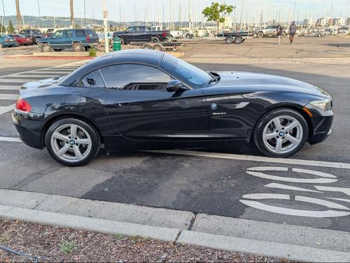 Black 2009 BMW Z4 sDrive30i
