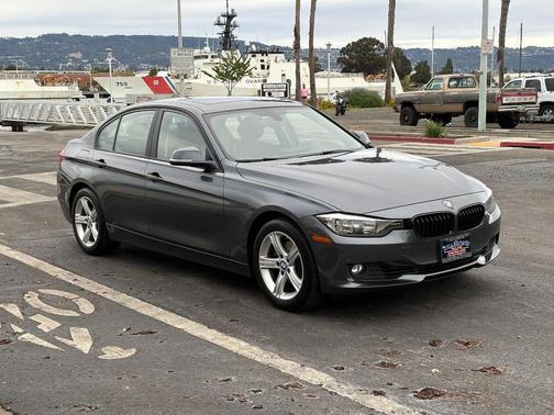 2015 BMW 328 328i