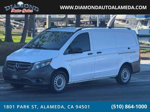 2018 Mercedes-Benz Metris Base