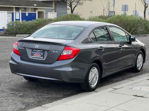 Photo 4 of 14 of 2012 Honda Civic HF