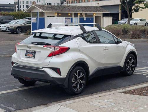 2018 Toyota C-HR XLE Premium