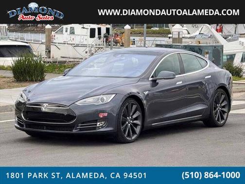 2015 Tesla Model S 90D