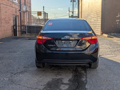 2019 Toyota Corolla LE ECO