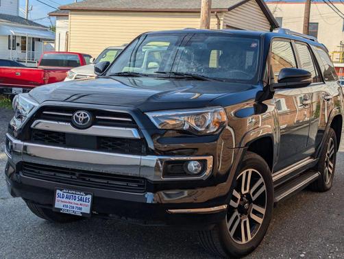Midnight Black Metallic 2022 Toyota 4Runner Limited